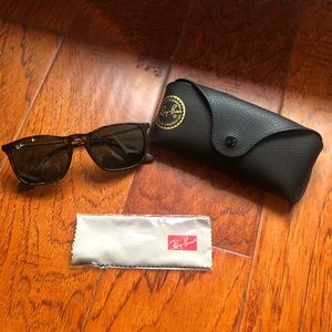 Ray-Ban Sunglasses